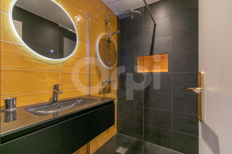 Maison - 183 m² - 7 pièces