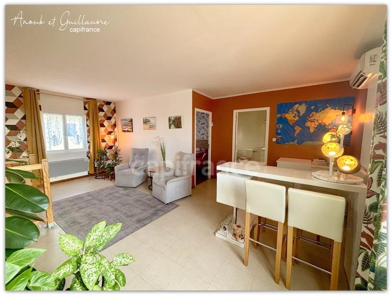 Maison - 90 m² - 4 pièces