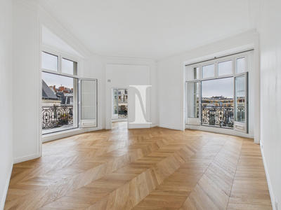 Appartement - 196 m² - 5 pièces