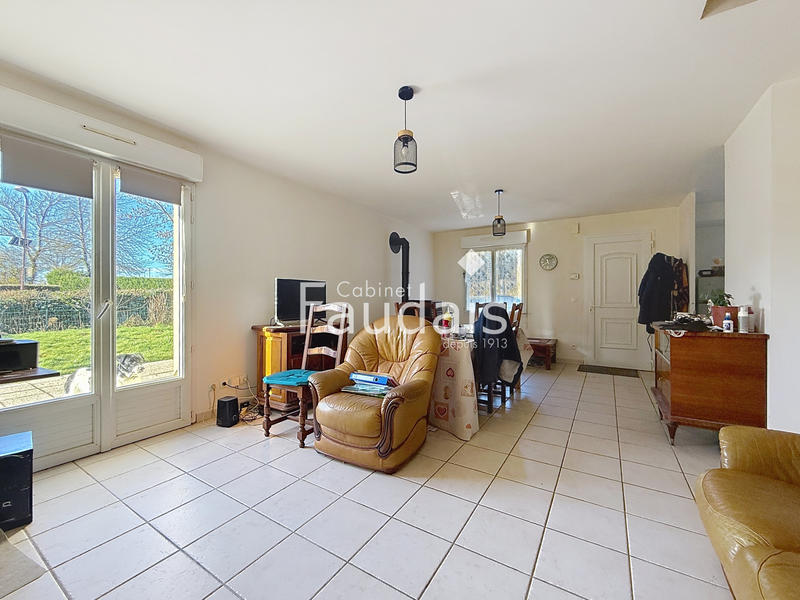 Maison - 77 m² - 5 pièces