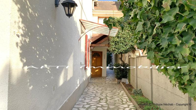 Maison - 101 m² - 5 pièces