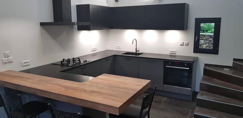 Maison - 200 m² - 5 pièces