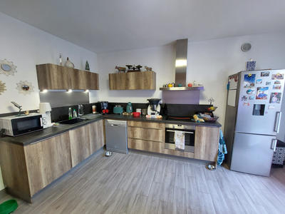 Appartement - 93 m² - 3 pièces