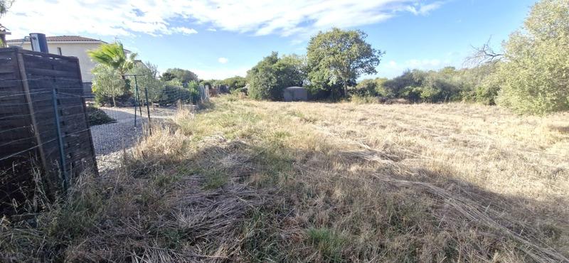 Terrain constructible - 783 m²