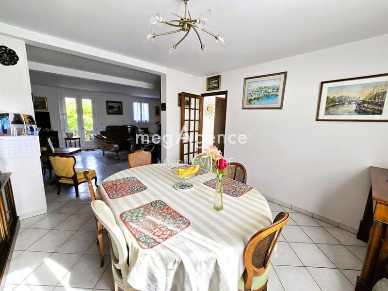 Maison - 148 m² - 6 pièces