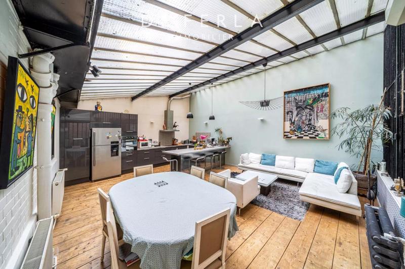 Appartement - 197 m² - 7 pièces