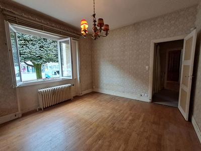 Appartement - 119 m² - 7 pièces