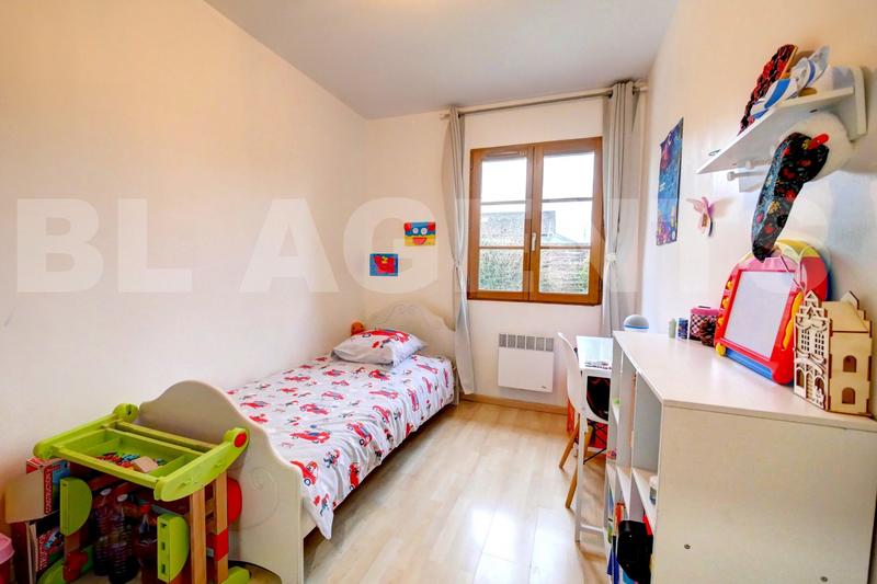 Maison traditionnelle - 115 m² - 6 pièces