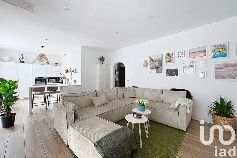 Appartement - 100 m² - 4 pièces