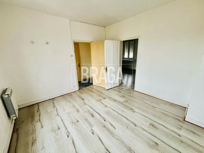 Maison - 77 m² - 3 pièces