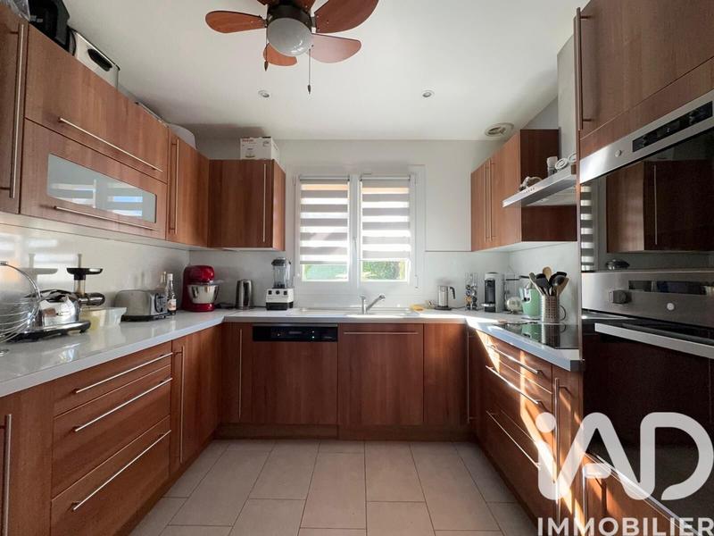 Maison - 82 m² - 5 pièces