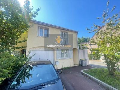 Maison - 115 m² - 6 pièces