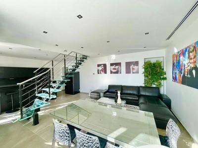 Penthouse - 125 m² - 6 pièces