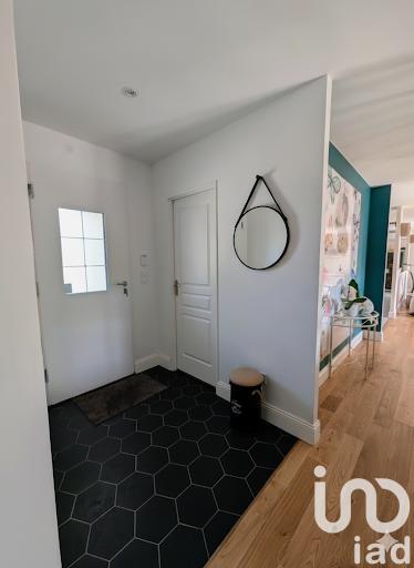 Maison - 166 m² - 7 pièces