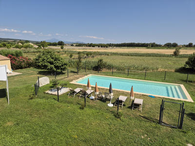 Maison - 250 m² - 11 pièces