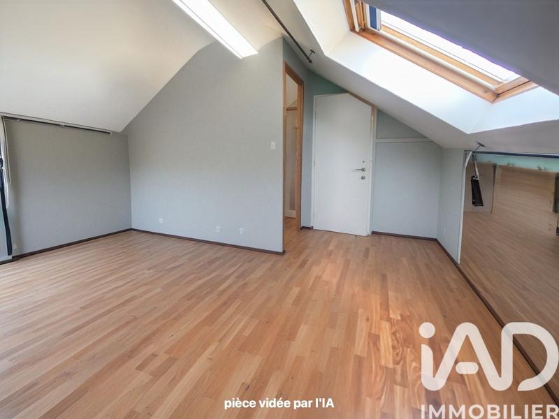 Maison de ville - 95 m² - 5 pièces