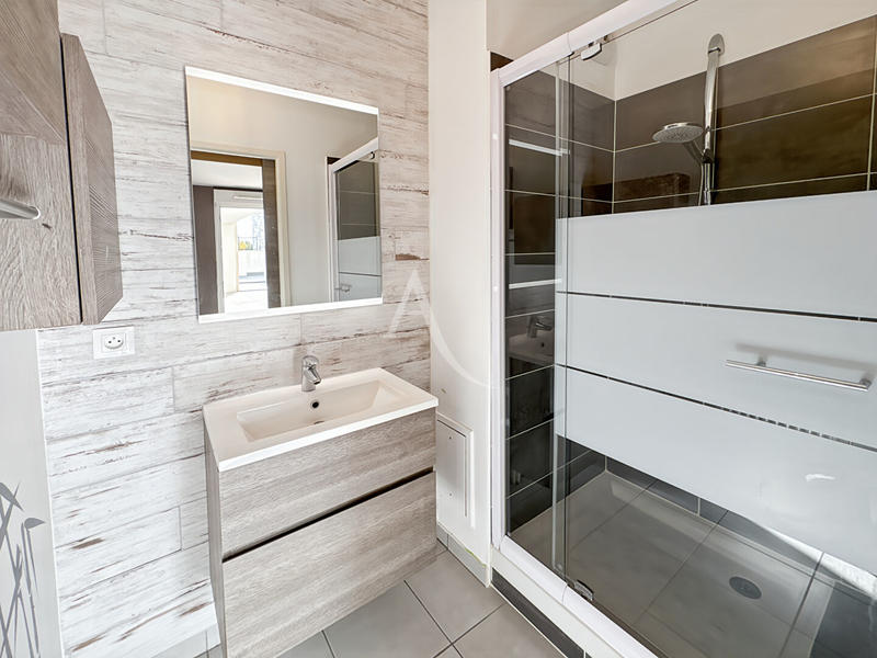 Appartement - 106 m² - 5 pièces