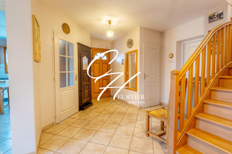 Villa - 165 m² - 6 pièces