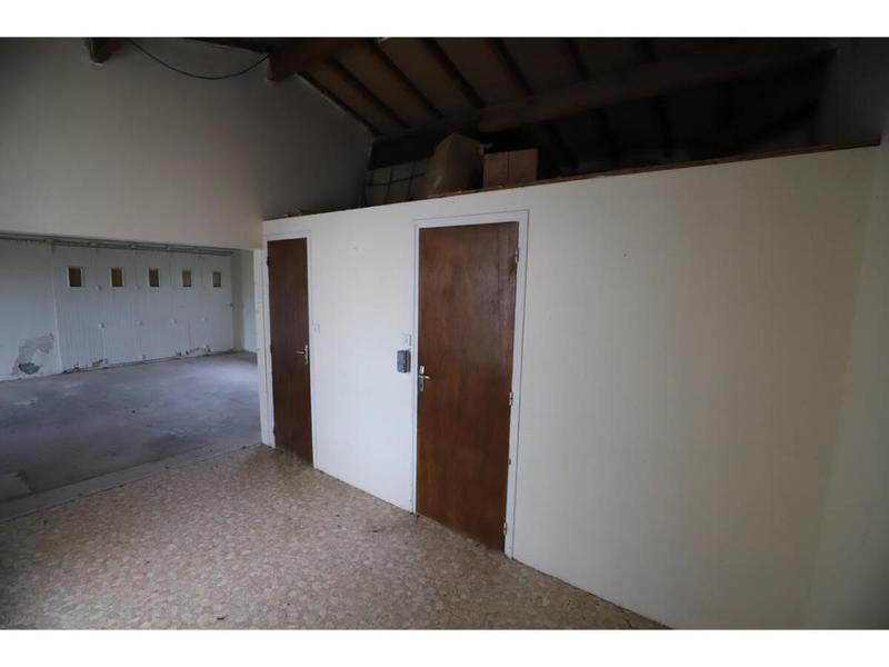 Maison - 159 m² - 9 pièces