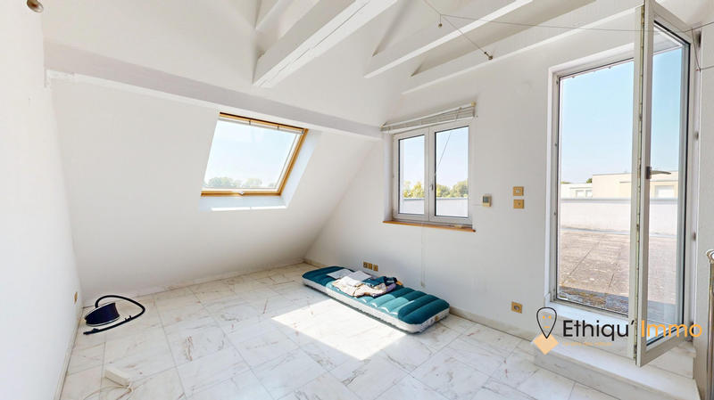 Appartement - 118 m² - 4 pièces