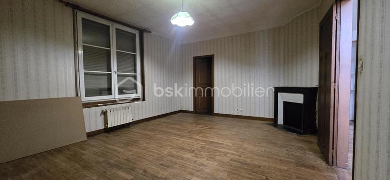 Maison ancienne - 384 m² - 7 pièces