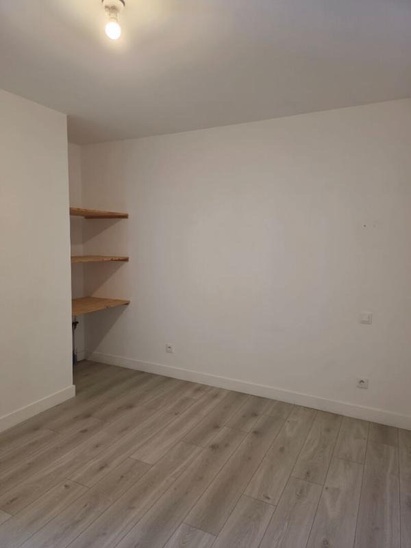 Maison - 83 m² - 5 pièces