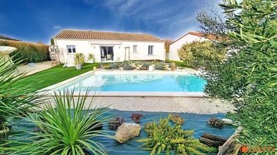 Maison - 90 m² - 4 pièces