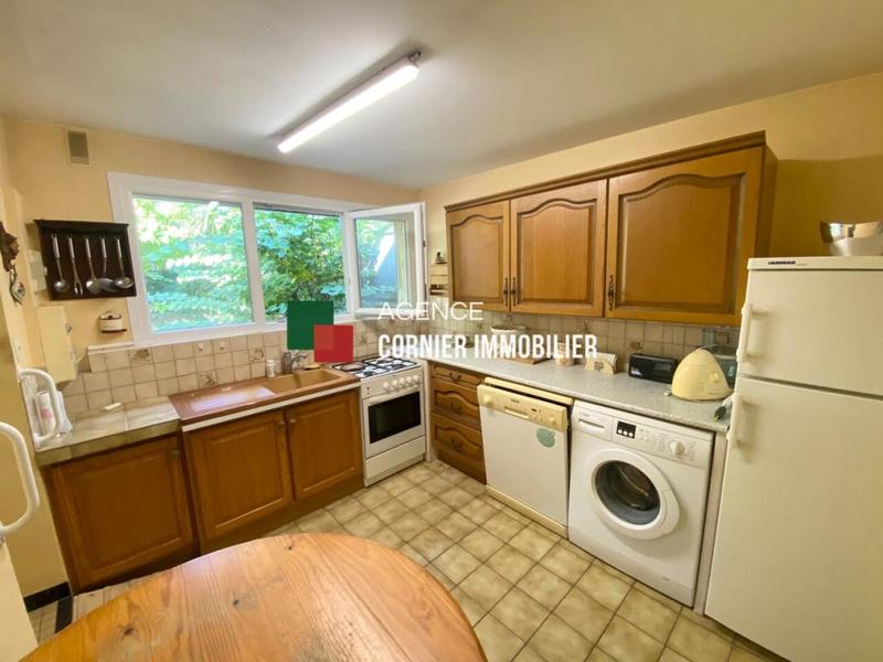 Pavillon - 142 m² - 6 pièces