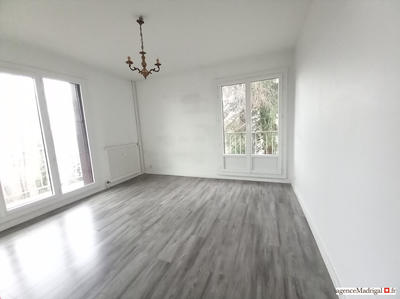 Appartement - 78 m² - 3 pièces