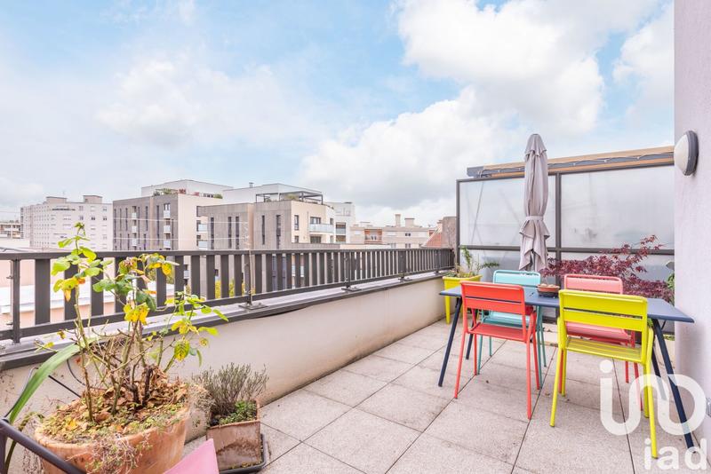 Appartement - 100 m² - 4 pièces