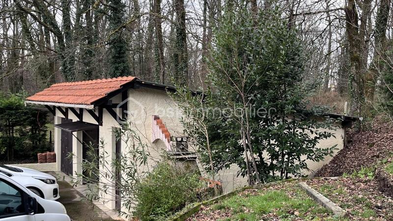 Maison - 99 m² - 4 pièces