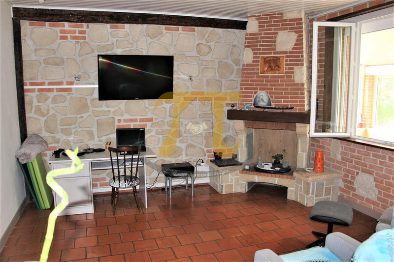 Propriété - 400 m² - 12 pièces