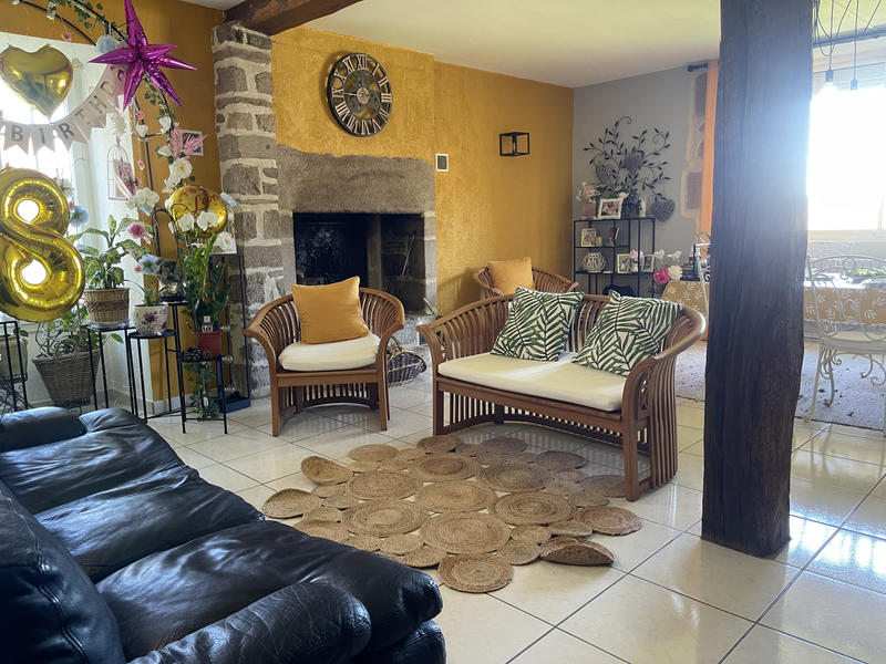 Maison - 228 m² - 7 pièces