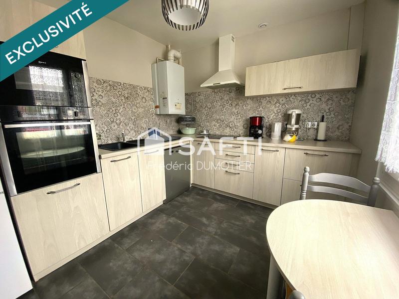 Maison - 93 m² - 4 pièces