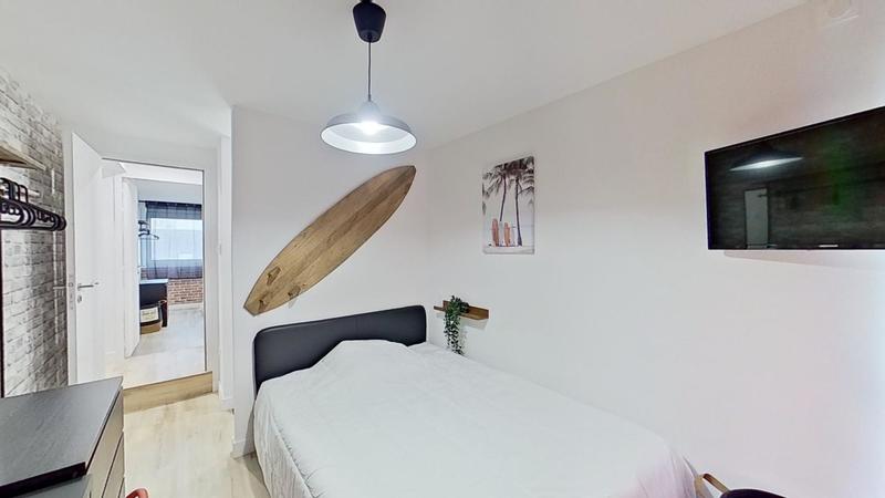 Appartement - 88 m² - 6 pièces