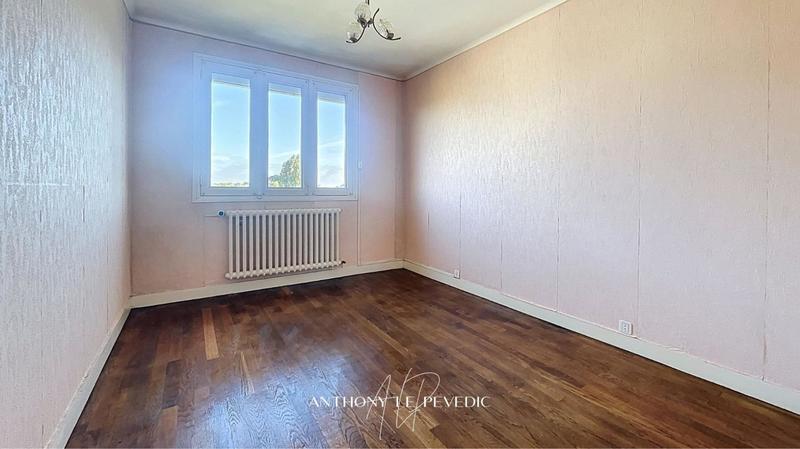 Maison - 70 m² - 5 pièces