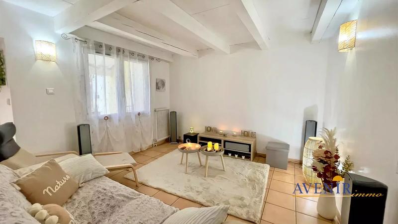 Maison - 84 m² - 5 pièces