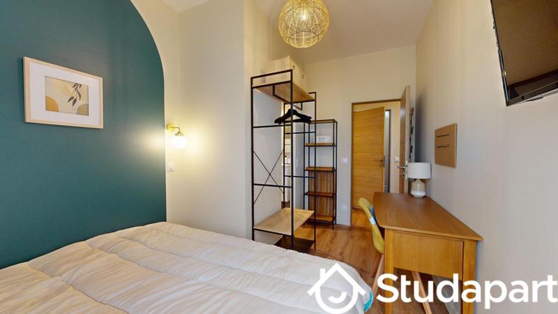 Chambre - 9 m² - 1 pièce