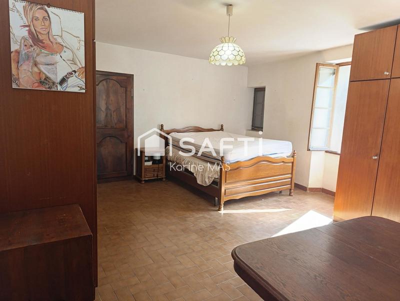 Maison - 259 m² - 10 pièces