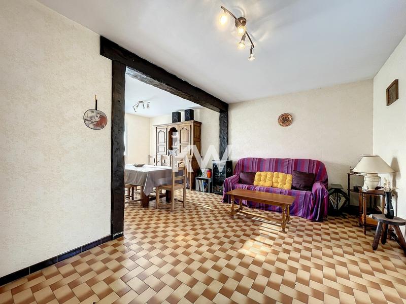 Maison traditionnelle - 87 m² - 4 pièces