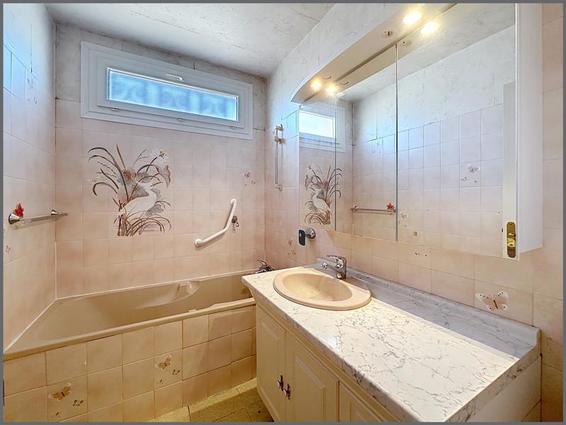 Maison - 103 m² - 4 pièces