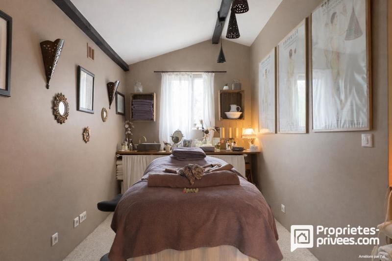 Maison - 200 m² - 6 pièces