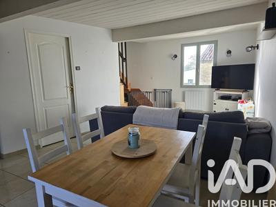 Maison - 61 m² - 3 pièces