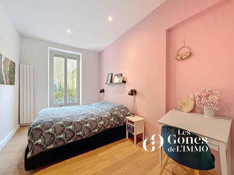 Appartement - 127 m² - 4 pièces