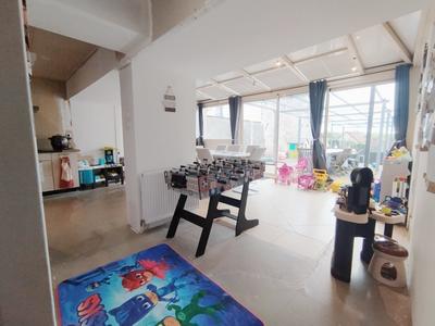 Maison - 175 m² - 8 pièces