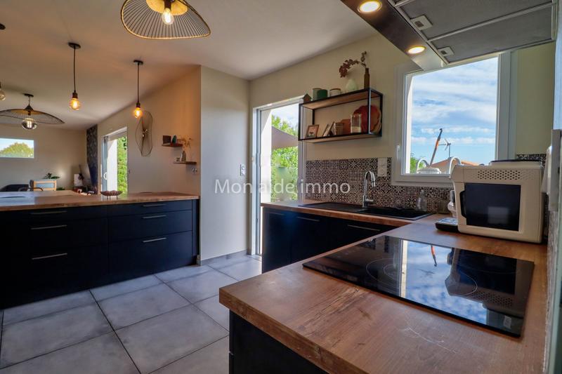 Maison - 105 m² - 5 pièces