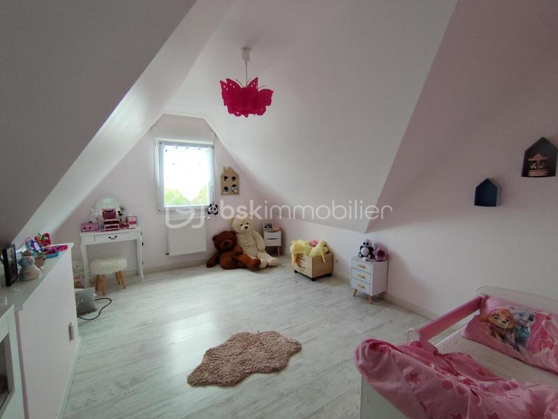 Maison - 142 m² - 7 pièces