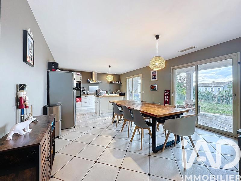 Maison - 142 m² - 5 pièces