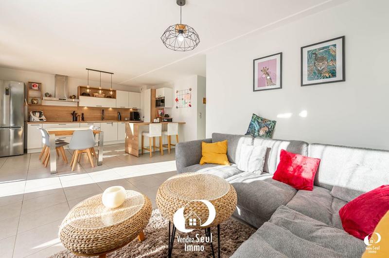 Appartement - 85 m² - 4 pièces