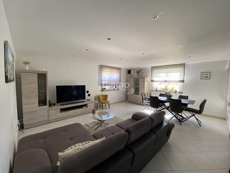 Appartement - 96 m² - 4 pièces